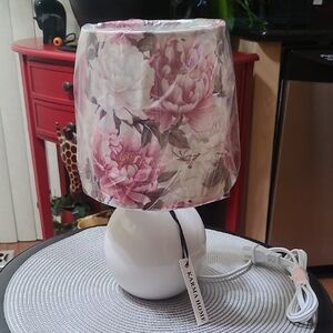 🪷Karma Home Floral Table Lamp